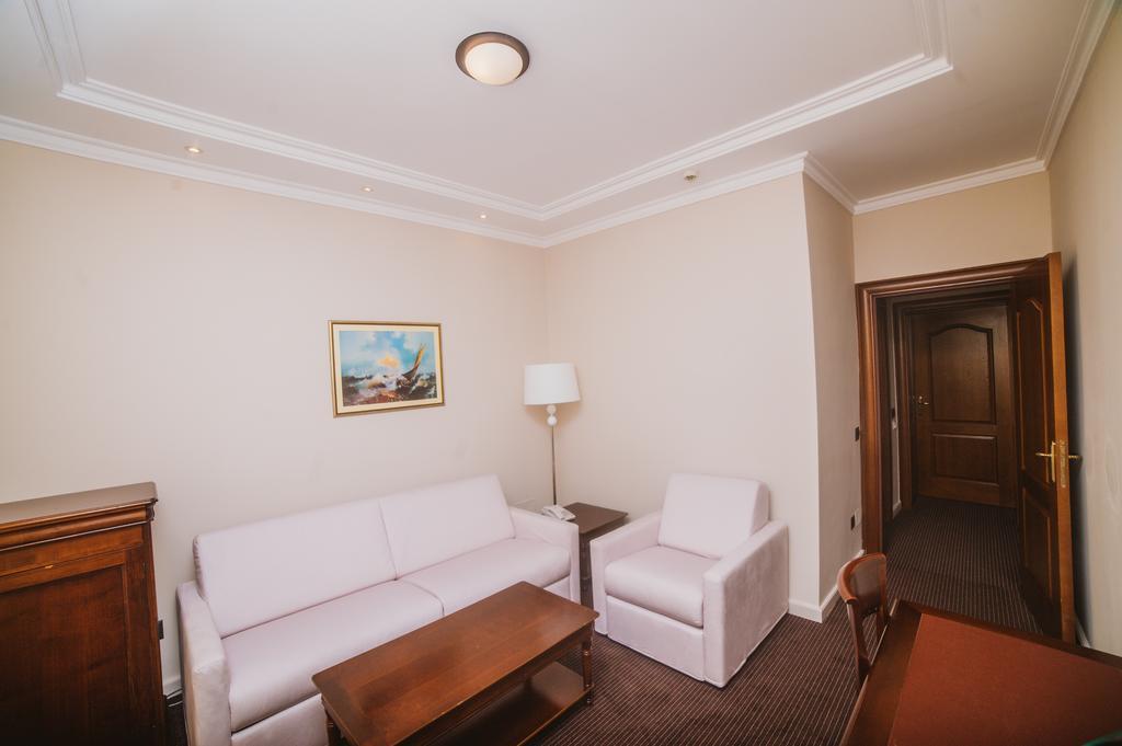 Hotel Astoria Tivat Pokoj fotografie